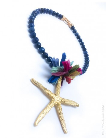 jewelry online madrid collar piedras naturales con estrella mar dorada y pompón de seda de colores. Azul marino