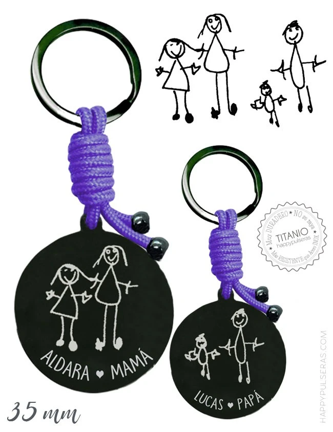 Llavero personalizado con dos dibujos. Envíanos tu dibujo y lo plasmamos en el llavero de titanio- Happypulseras.com Llavero personalizado con dos dibujos. Envíanos tu dibujo y lo plasmamos en el llavero de titanio- Happypulseras.com
