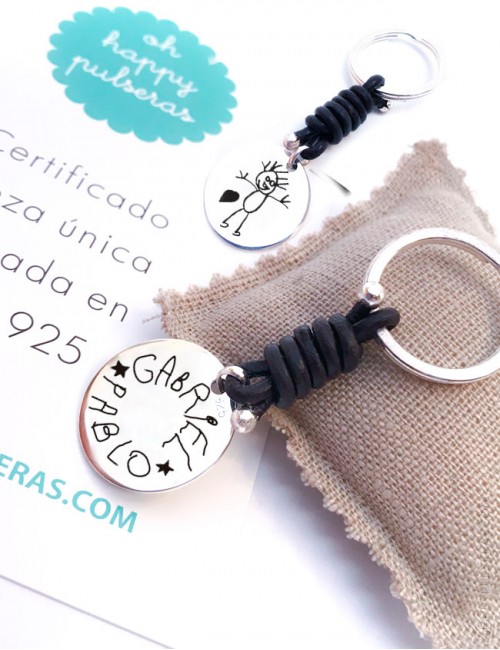 Llavero de plata para papá- Grabado con dibujo de su hijo y su nombre- happypulseras