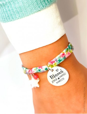 Pulseras de tela flores LIBERTY con medallas plateadas personlaizadas con el texto que quieras