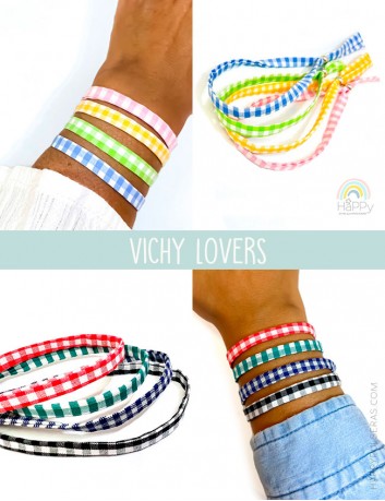 Elige el color del vichy que más te guste para tu pulsera Abecedario vichy Happy. #vichylovers