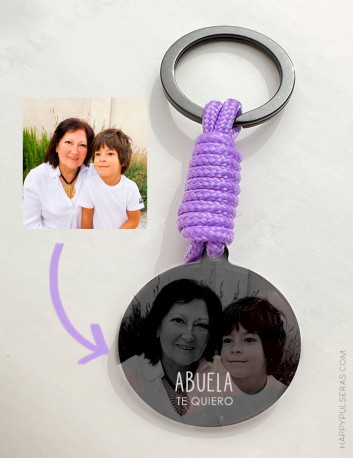 Llavero cordón violeta gcon medalla de titanio grabada con foto - Happypulseras