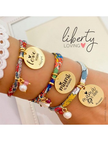 Grabamos tu pulsera de tela flores liberty con medalla personalizada - happypulseras