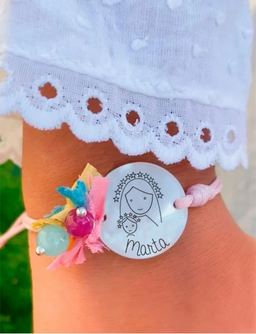 Pulsera con diseño especial para la Primera Comunión