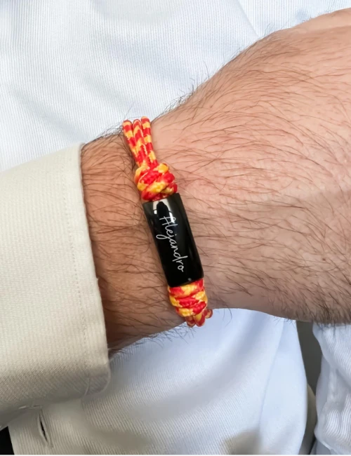 pulsera náutica Ibiza con grabado letra Alejandro